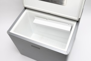 キャンピングカー用 3ウェイ冷蔵庫 RC1602EGC