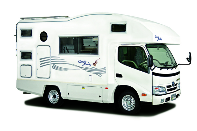 バンテック　キャンピングカー　CORDE BUNKS（コルドバンクス）