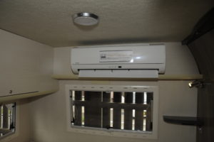 バンテック製キャンピングカー ZiL Noble(ジルノーブル)