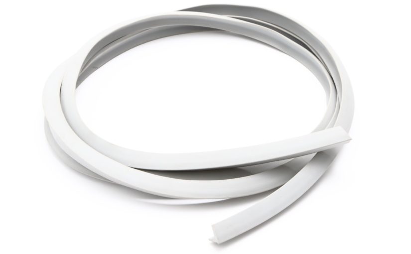 キャンピングカーパーツ　♯56187 ドリップモールPVC80