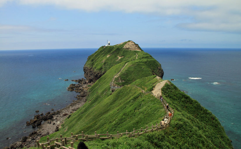 【神威岬（積丹半島）】積丹ブルーの海を眺めながら 絶景の散策路をハイキング
