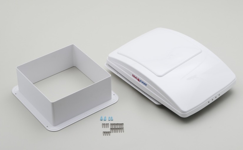 【キャンピングカーコラム　バックナンバー第20回】雨の日にも使えるルーフベンチレーター（2016年8月12日）