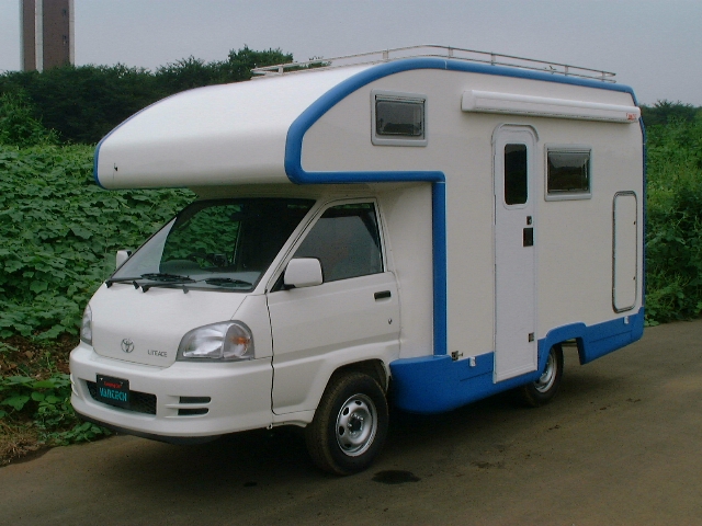 【キャンピングカーコラム　バックナンバー第29回】より身近なキャブコンとして登場したアトム（2016年10月14日）