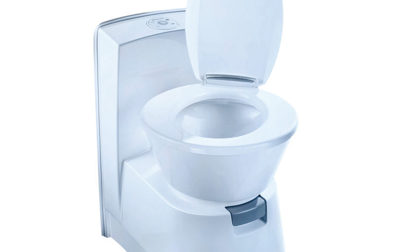 【キャンピングカーコラム　バックナンバー第106回】キャンピングカーにトイレは必要か？（2018年4月6日）