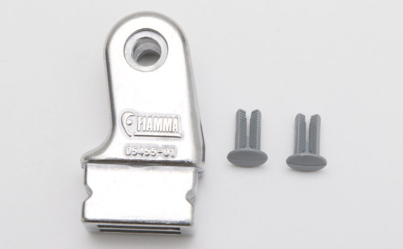 【キャンピングカーコラム　バックナンバー第219回】サイドオーニングの補修パーツ②（2020年6月12日）